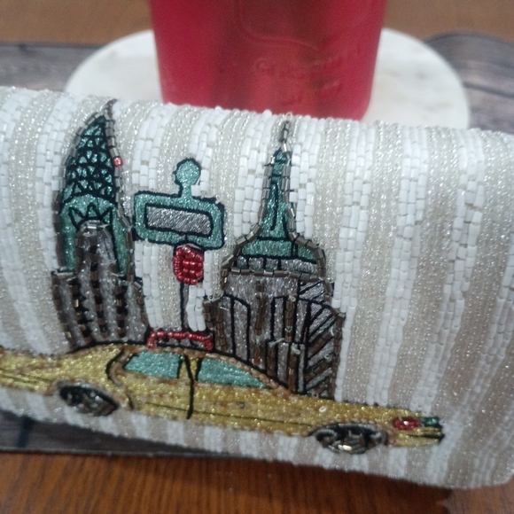 New Nyc Beaded Bag - Picture 2 of 12
